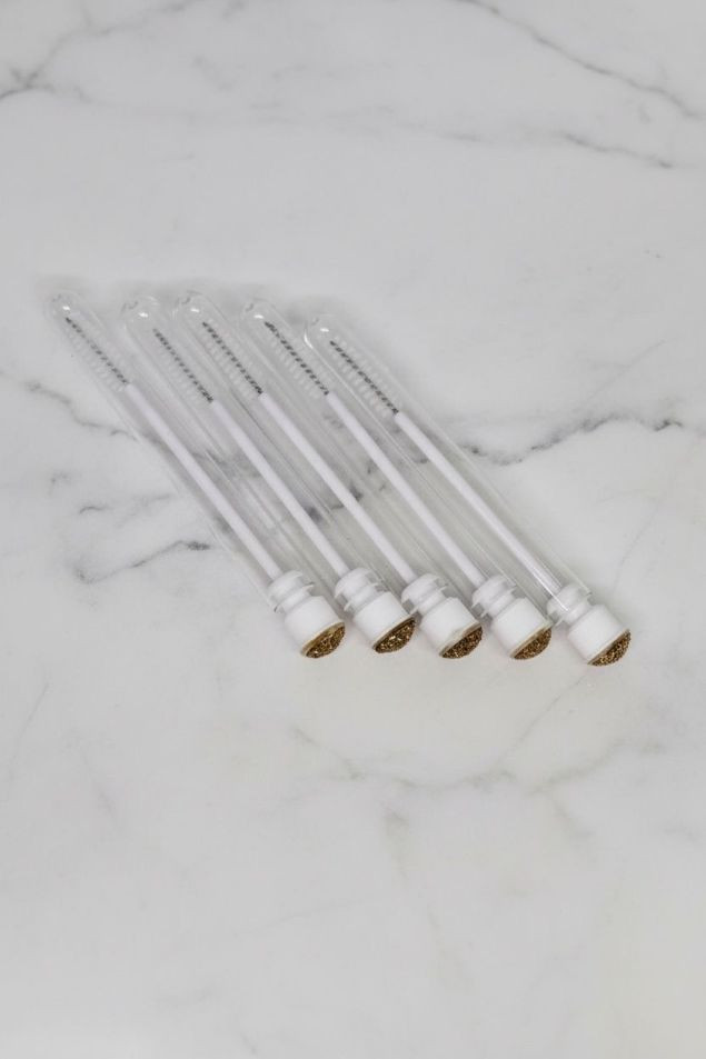 Češljići za trepavice u futroli